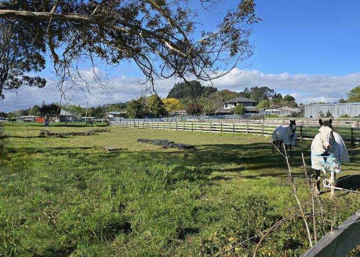  at 102 Putiki Drive, Putiki, Whanganui
