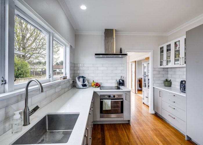  at 48 Exeter Crescent, Pirimai, Napier