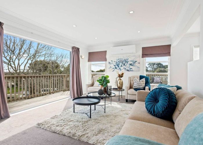  at 27 Willoughby Avenue, Howick, Auckland