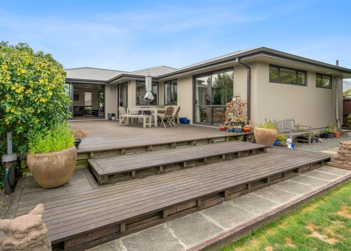  at 76 Rowan Avenue, Aranui, Christchurch