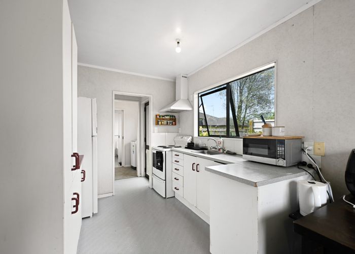  at 2 Balmoral Rise, Chartwell, Hamilton, Waikato