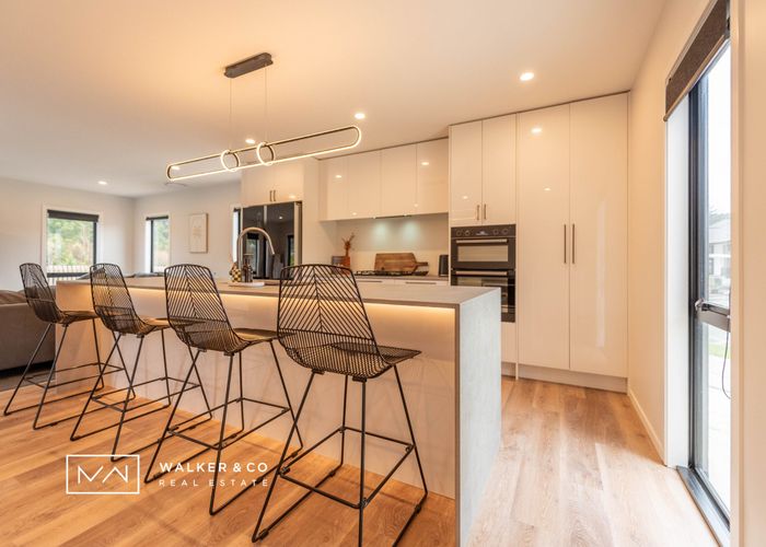  at 2 Nikau Lane, Timberlea, Upper Hutt, Wellington