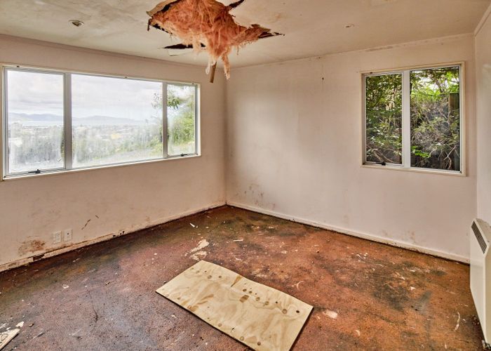  at 20 Magnolia Grove, Maungaraki, Lower Hutt