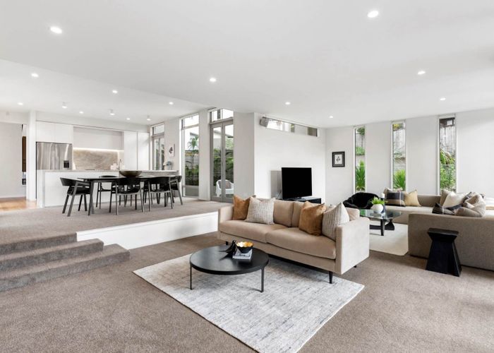  at 54a Penzance Road, Mairangi Bay, North Shore City, Auckland