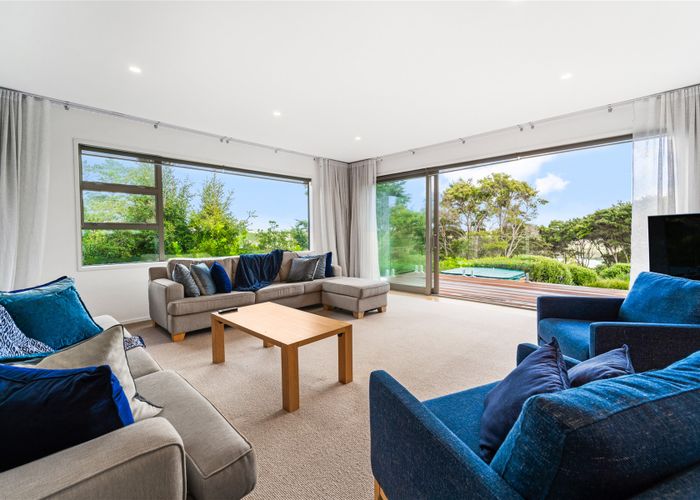  at 24 Blue Heron Rise, Stanmore Bay, Whangaparaoa