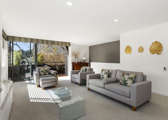  at 35A Ngaio Road, Kelburn, Wellington, Wellington