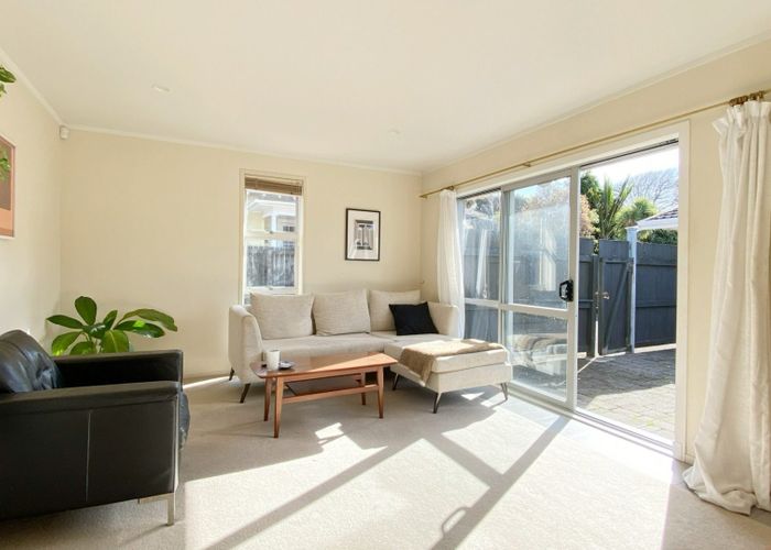  at 2/23 Boyd Ave, Royal Oak, Auckland City, Auckland