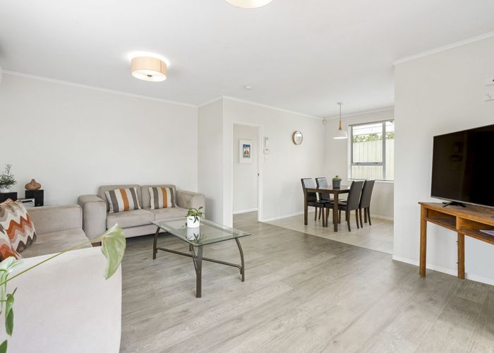  at 3/36 Owairaka Avenue, Mount Albert, Auckland City, Auckland