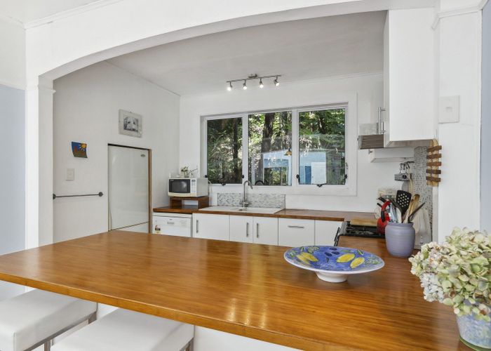  at 81 Duthie Street, Karori, Wellington