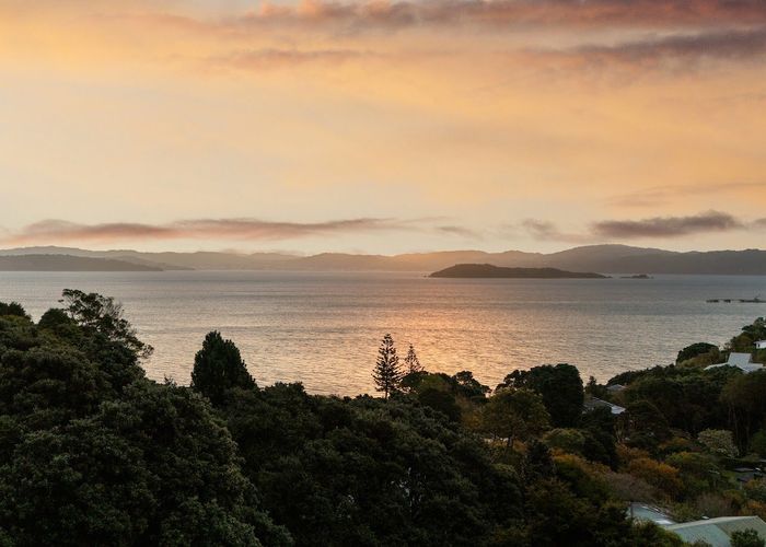  at 19 Kaitawa Road, York Bay, Eastbourne, Lower Hutt, Wellington