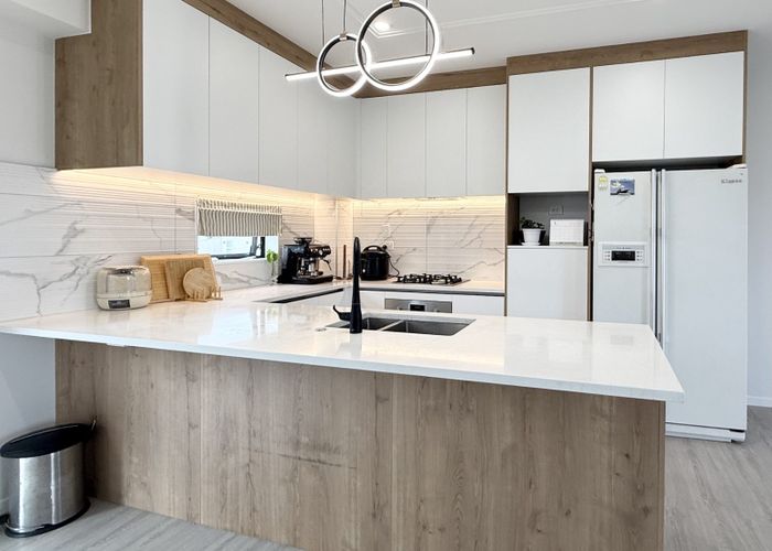  at 30B Tudor Road, Henderson, Waitakere City, Auckland