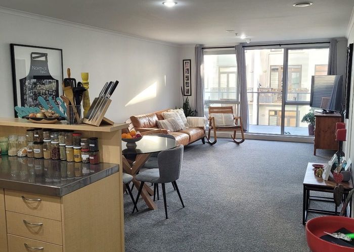  at 2C/20 Charlotte Street, Eden Terrace, Auckland
