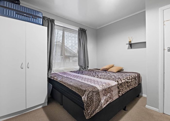  at 11 Lincoln Road, Manurewa East, Auckland