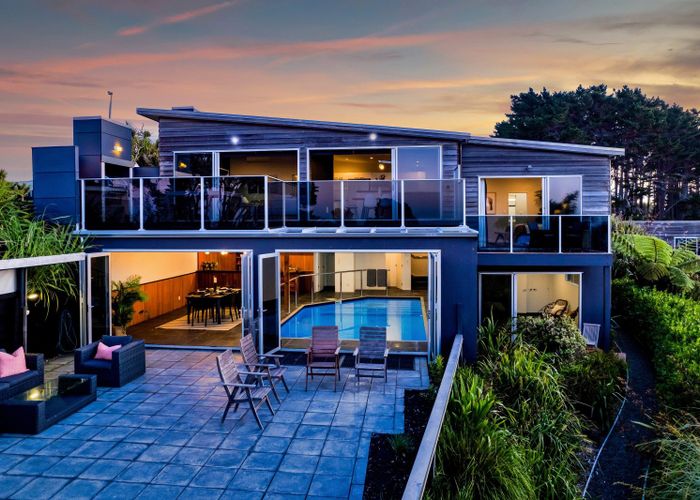  at 14 Shearer Drive, Oakura