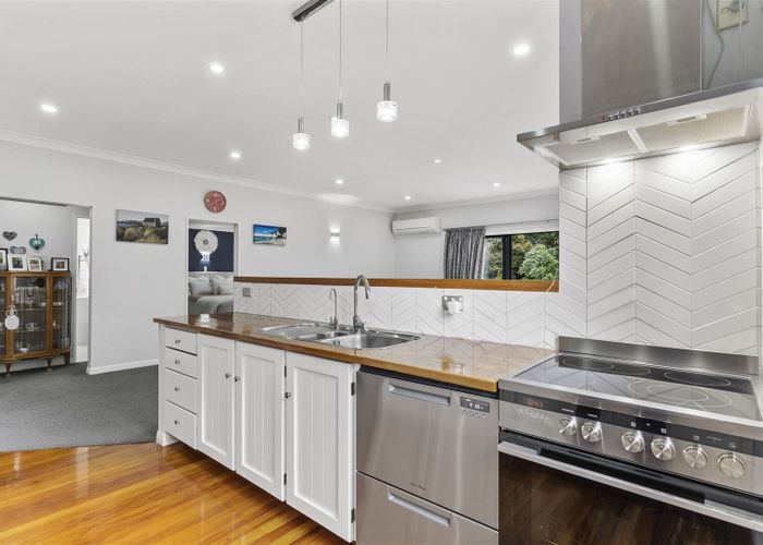  at 20A Ocean View Road, Hatfields Beach, Orewa