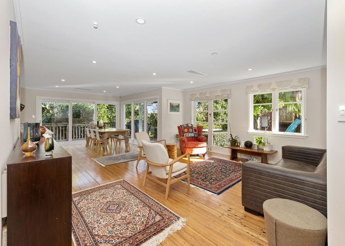  at 14 Mayburn Road, Te Atatu Peninsula, Auckland