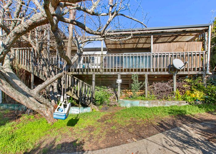  at 44B Cross Street, Raglan
