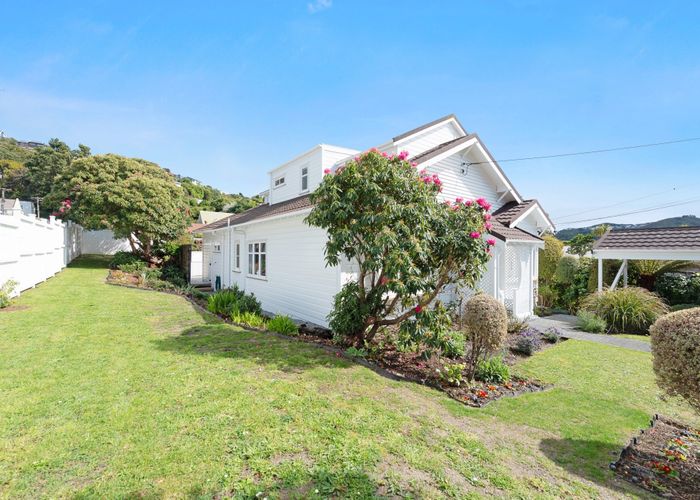  at 64 Beauchamp Street, Karori, Wellington