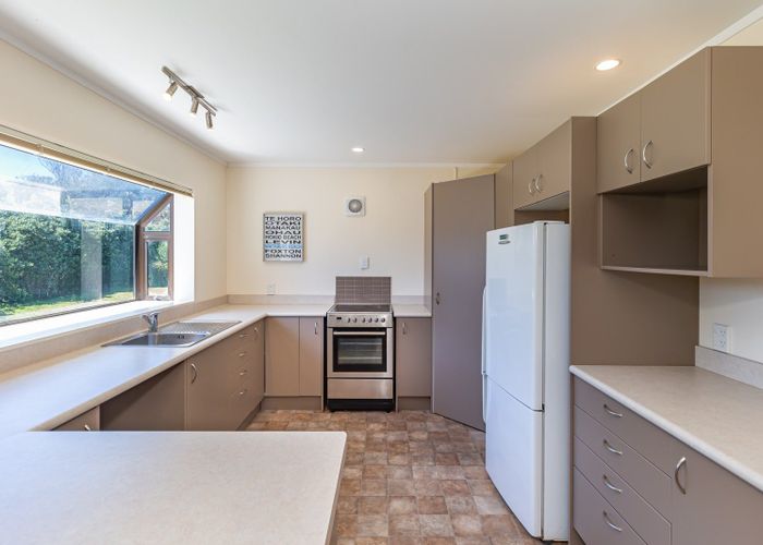  at 20 Rua Avenue, Waitarere Beach, Levin