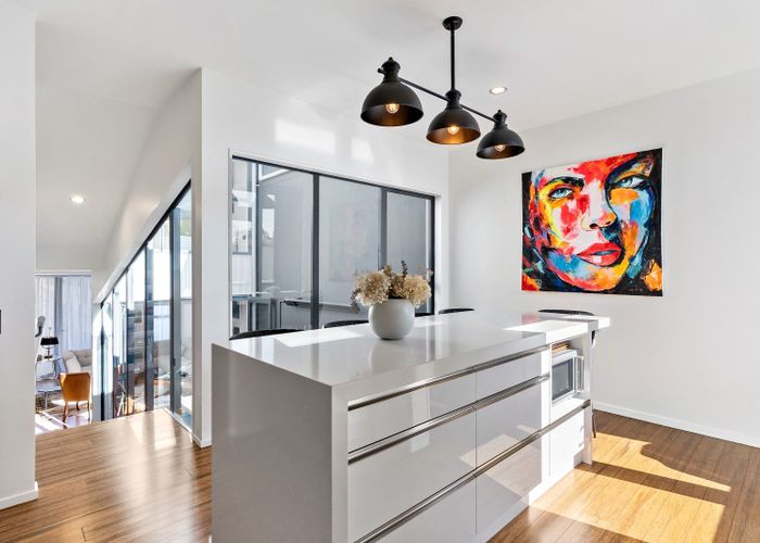  at 84 Fisher-Point Drive, Freemans Bay, Auckland City, Auckland