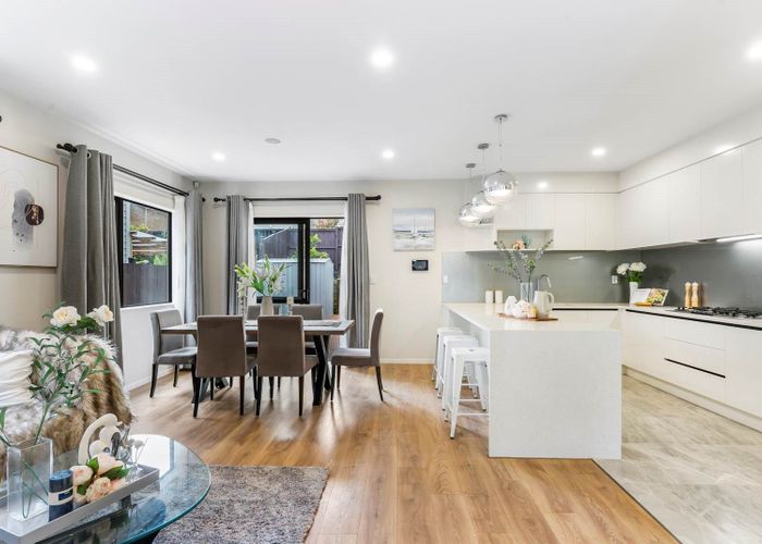  at 10 Demeter Street, Flat Bush, Auckland