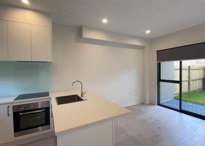  at 6/39 Renata Cres, Te Atatu Peninsula, Waitakere City, Auckland