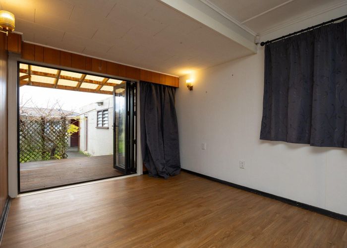  at 4 Upham Terrace, Roslyn, Palmerston North