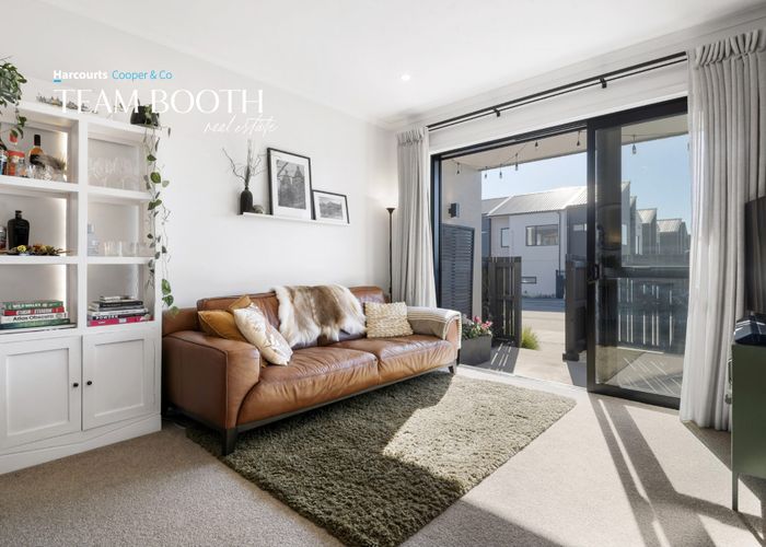  at 8/1 Genevieve Lane, Hobsonville, Auckland