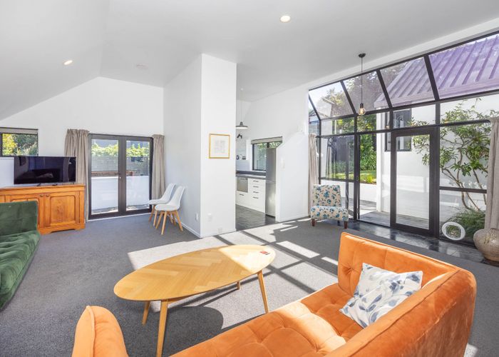  at 8A George Street, Claudelands, Hamilton, Waikato