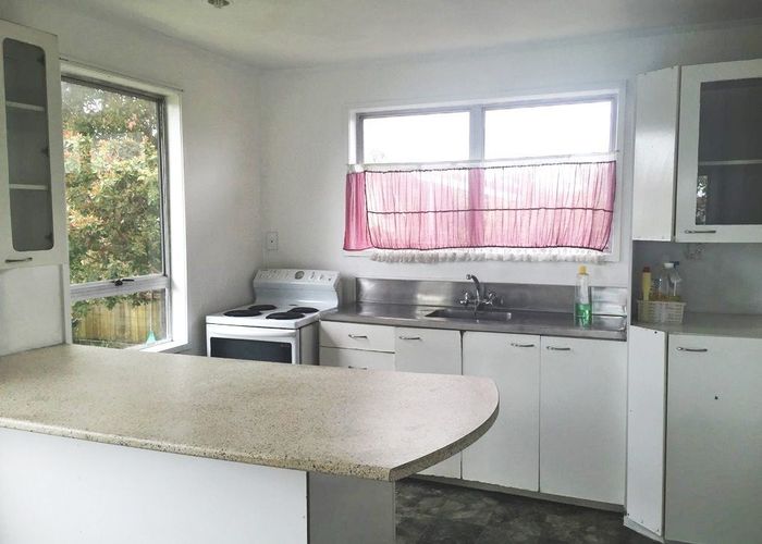  at 402 Roscommon Road, Clendon Park, Manukau City, Auckland