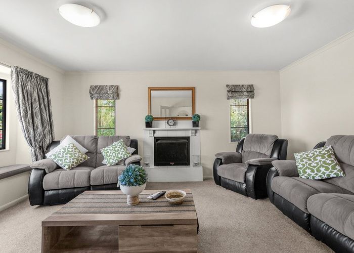  at 6 Kirton Drive, Riverstone Terraces, Upper Hutt, Wellington