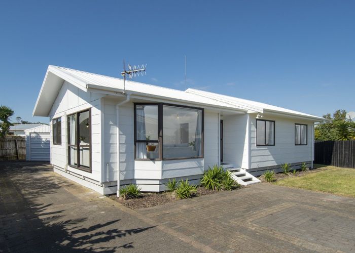  at 228 Gravatt Road, Papamoa Beach, Papamoa