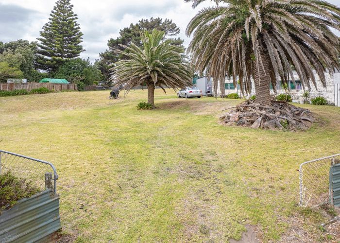  at 44 Rangiora Street, Castlecliff, Whanganui, Manawatu / Whanganui