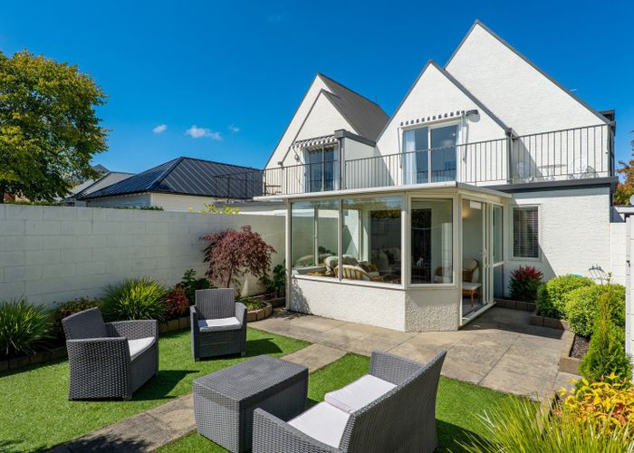  at 122A Office Road, Merivale, Christchurch City, Canterbury