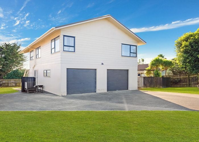  at 26 Kopara Place, Clendon Park, Auckland