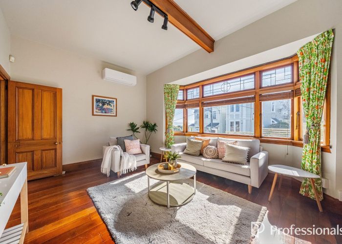  at 82 Nairn street, Mount Cook, Wellington, Wellington