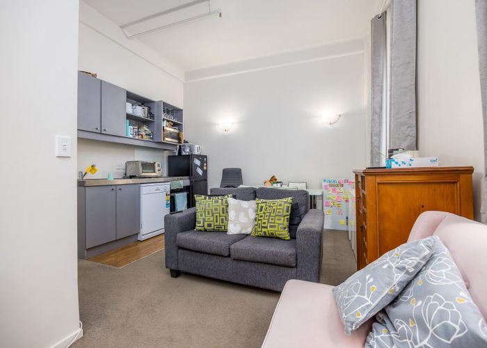  at 323/105 Queen Street, City Centre, Auckland City, Auckland