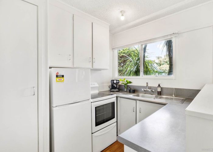  at 16/23 Fairview Road, Mount Eden, Auckland City, Auckland