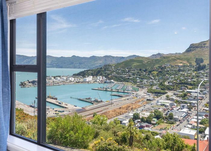 For sale 10 Foster Terrace, Lyttelton, Banks Peninsula, Canterbury