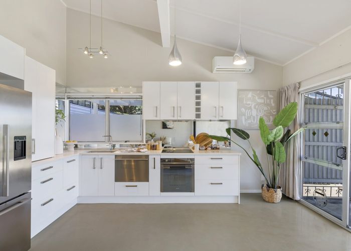  at 10/66 Victoria Road, Devonport, Auckland