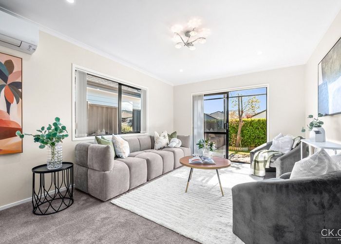  at 15 Te Kaeaea Crescent, Wallaceville, Upper Hutt, Wellington