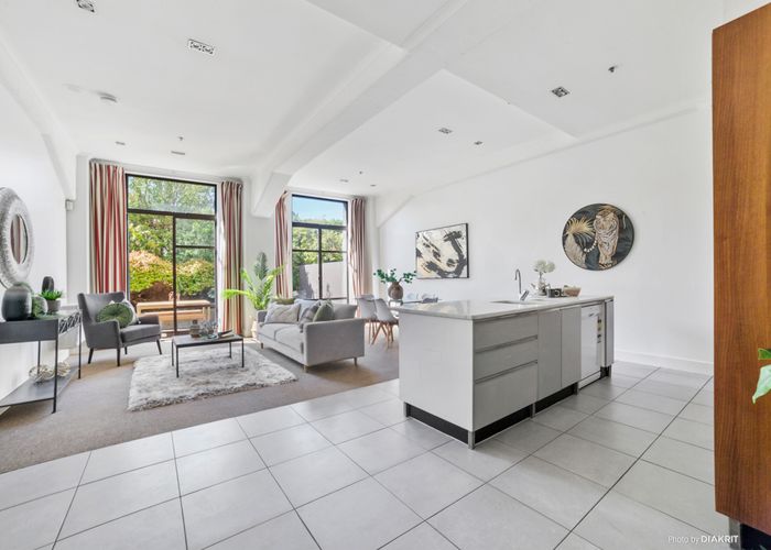  at 5/254 Willis Street, Te Aro, Wellington