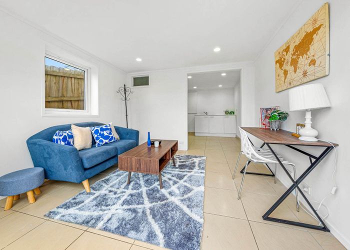  at 84 Vodanovich Road, Te Atatu South, Auckland