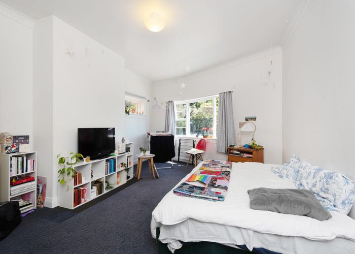  at 1-4/121 Hill Street, Thorndon, Wellington, Wellington
