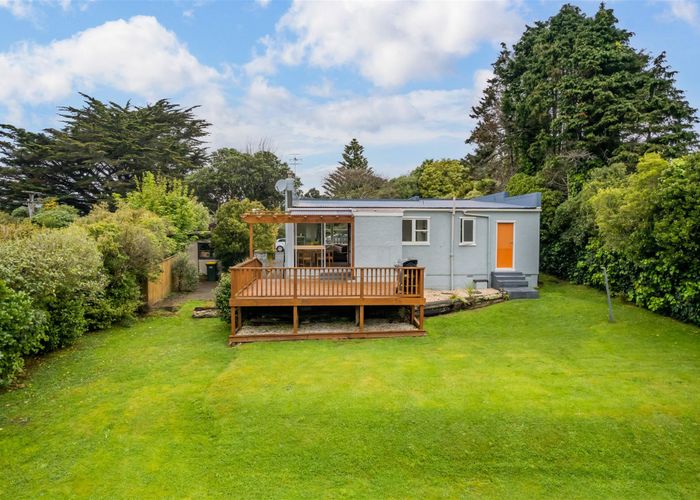 at 3 Lillian Street, Belmont, Lower Hutt