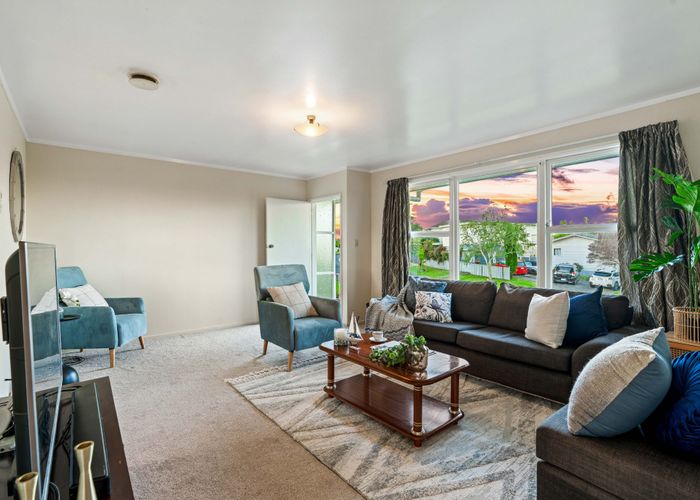  at 1/32 Rosewarne Crescent, Glendene, Waitakere City, Auckland