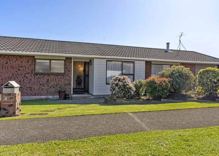  at 20 Fairfax Terrace, Frankleigh Park, New Plymouth