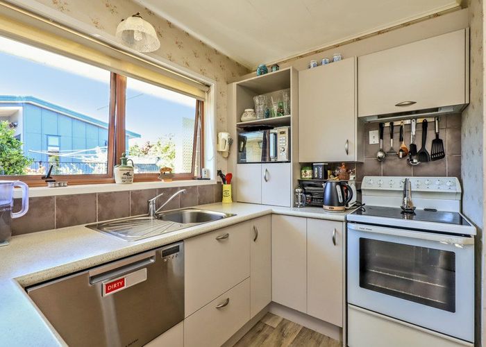  at 58C Napier Road, Havelock North