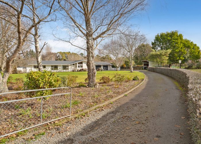 at 565 Upper Plain Road, Upper Plain