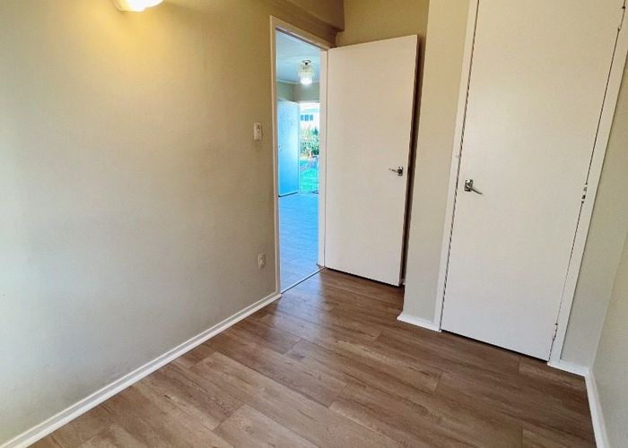  at 8/68 Olsen Avenue, Hillsborough, Auckland City, Auckland